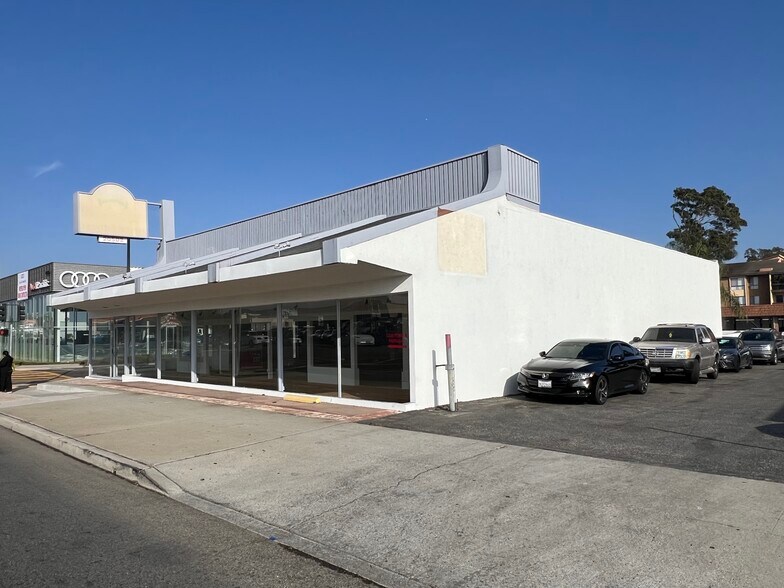 More Photos Of 20502 Hawthorne Blvd, Torrance Freestanding For Lease