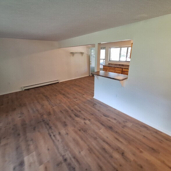 More Photos Of 1065 Magnolia St, Colorado Springs Apartments For Sale