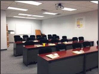 More Photos Of 405 S Washington Blvd, Mundelein Office For Sale
