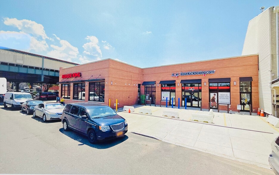 More Photos Of 3261-3267 Westchester Ave, Bronx Storefront Retail Office For Lease