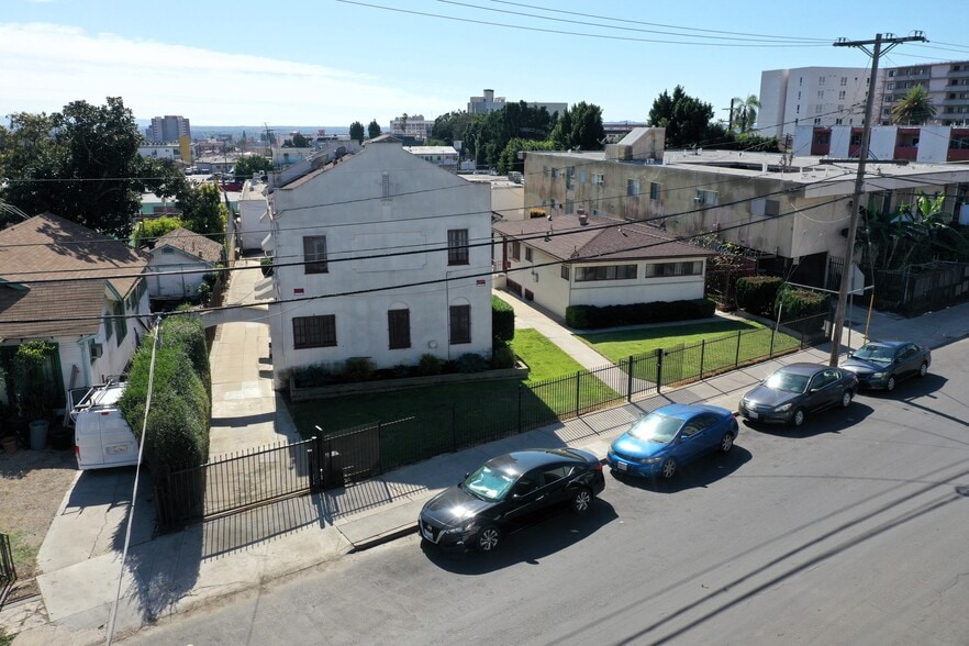 More Photos Of 1822 Miramar St, Los Angeles Apartments For Sale