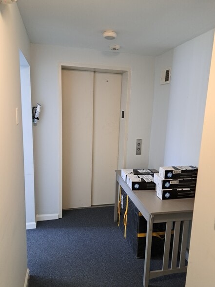 More Photos Of 97 Bayard St, New Brunswick Apartments For Lease