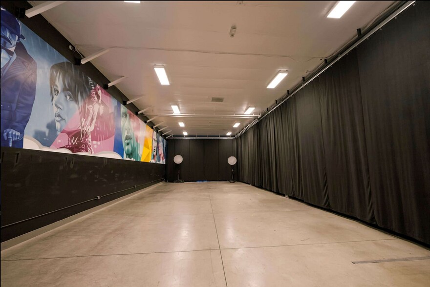 More Photos Of 11318-11320 Santa Monica Blvd, Los Angeles Storefront For Lease