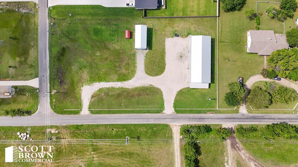More Photos Of 1404 McConnell Rd, Gunter Flex For Sale