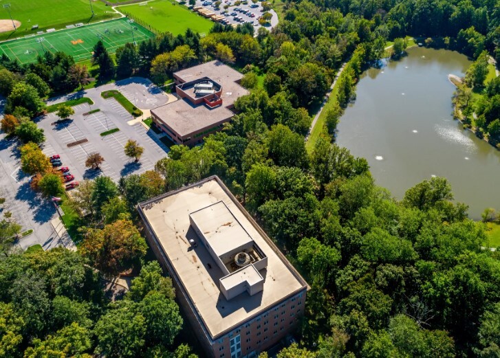 More Photos Of 10075 Red Run Blvd, Owings Mills Office For Lease