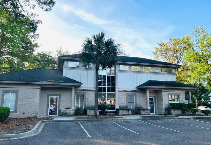 Primary Photo Of 1037 Chuck Dawley Blvd, Mount Pleasant Office For Sale