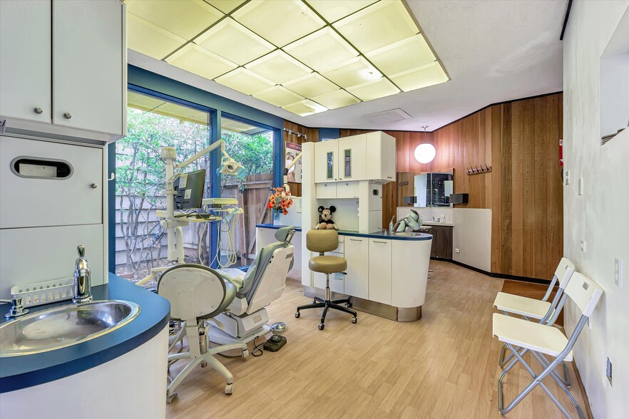 More Photos Of 1804 San Miguel Dr, Walnut Creek Medical For Lease