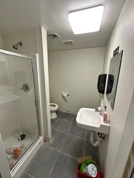 More Photos Of 3900 E Chandler Rd, Muskogee Religious Facility For Sale