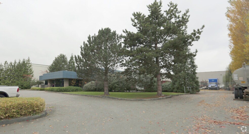 More Photos Of 7293 Wilson Ave, Delta Service For Lease