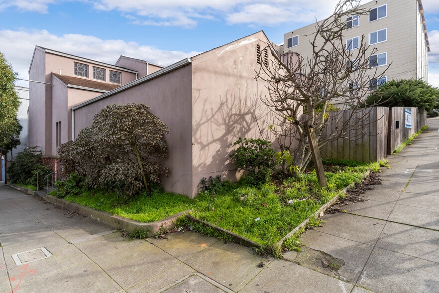 More Photos Of 6555 Geary Blvd, San Francisco Religious Facility For Sale