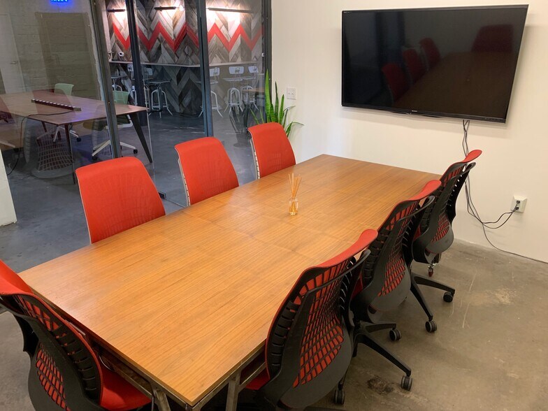 More Photos Of 3919 30th St, San Diego Coworking Space