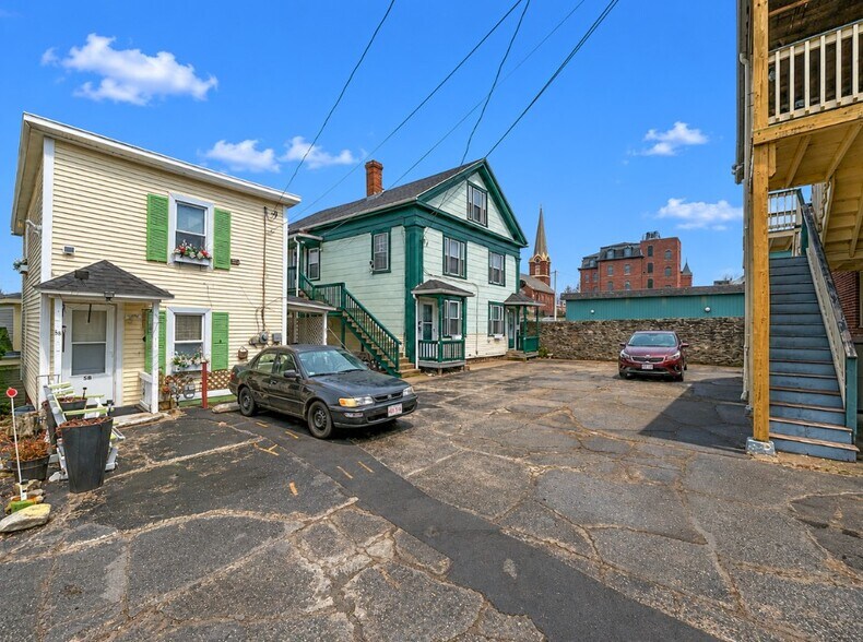 More Photos Of 62 Central St, Southbridge Apartments For Sale