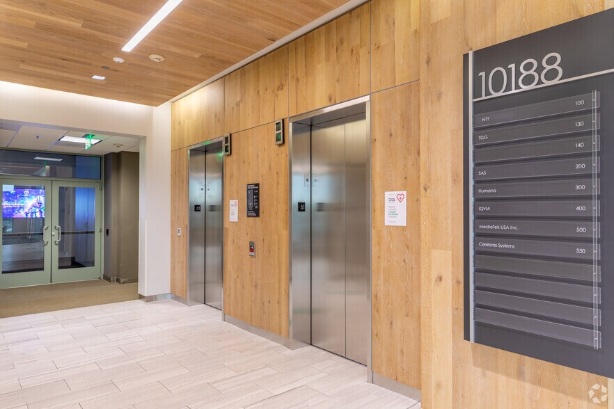 More Photos Of 10188 Telesis Ct, San Diego Unknown For Lease