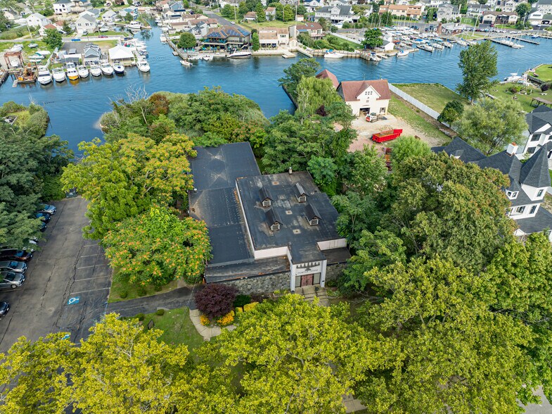 More Photos Of 270 Clocks Blvd, Massapequa Religious Facility For Sale