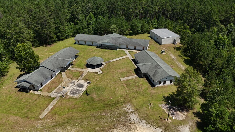 More Photos Of 626 Old River Rd, Sylvania Manufacturing For Sale