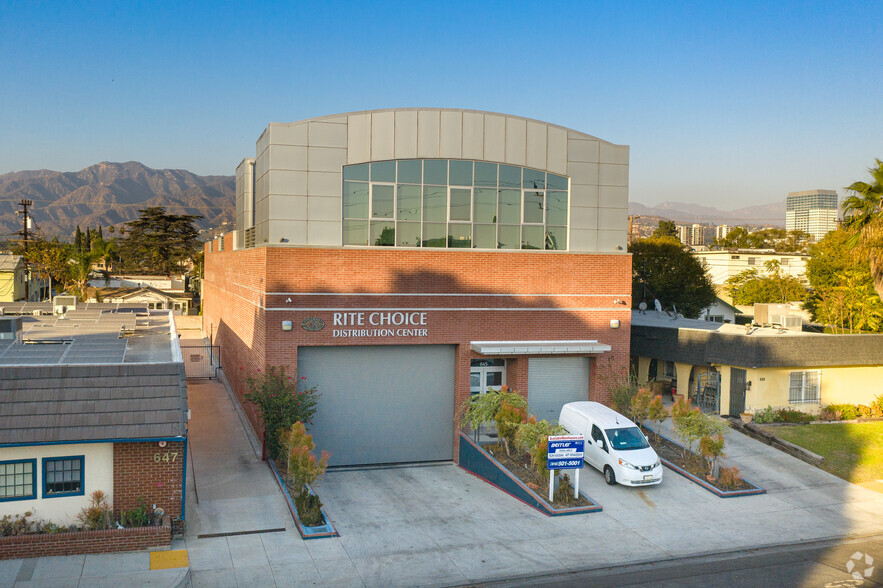 More Photos Of 645 W Broadway, Glendale Distribution For Lease