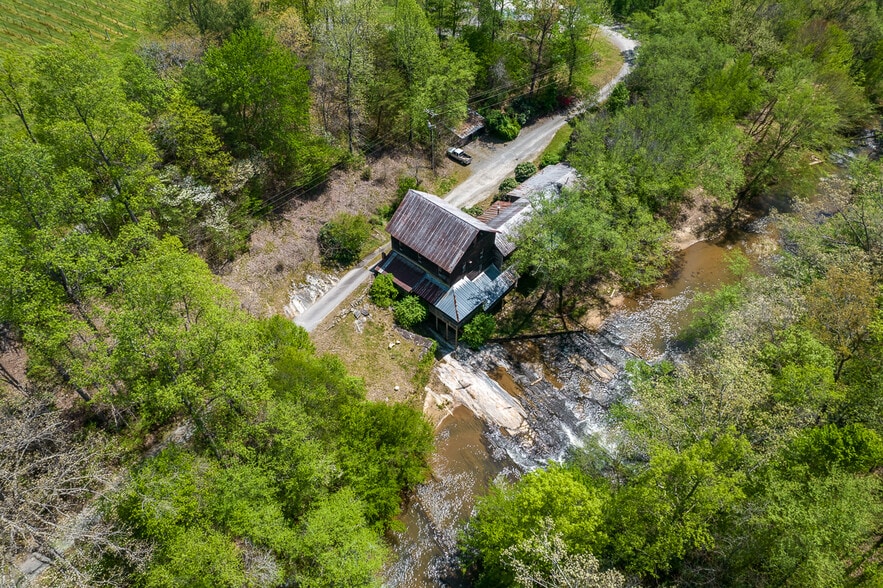 More Photos Of 318 Elkin Creek Mill Rd, Elkin Winery Vineyard For Sale