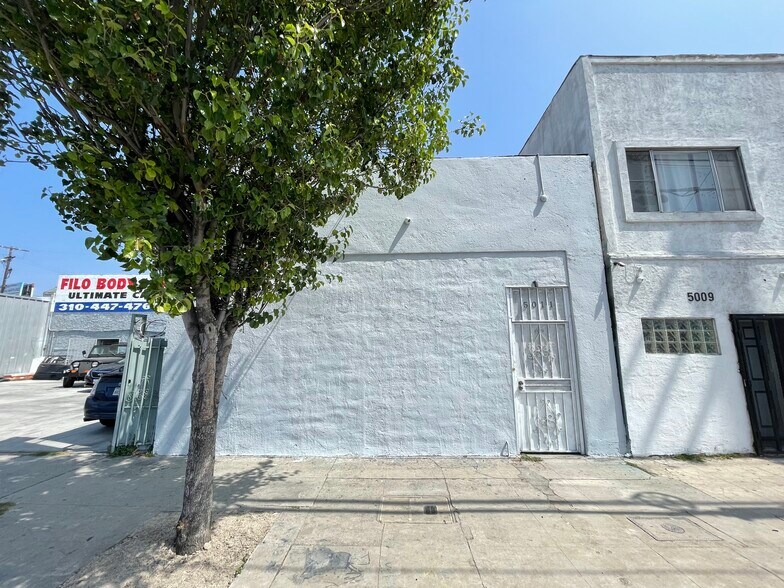 Primary Photo Of 5011 W Adams Blvd, Los Angeles Freestanding For Sale