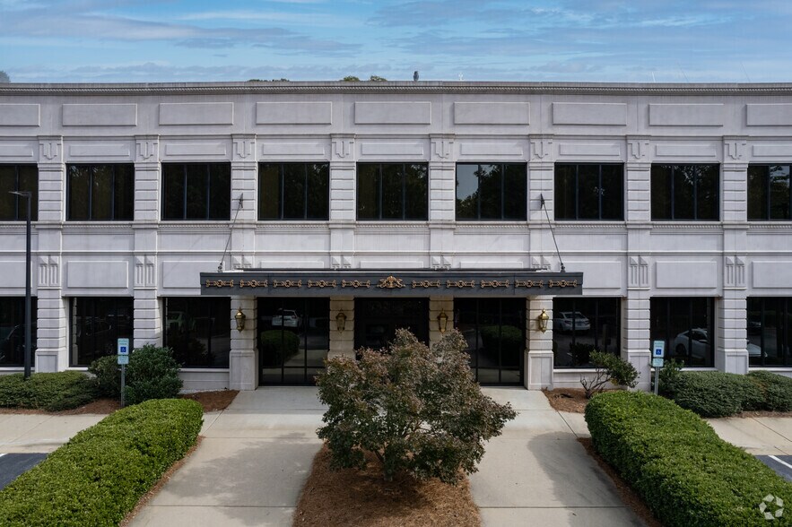 More Photos Of 201 Shannon Oaks Cir, Cary Coworking Space