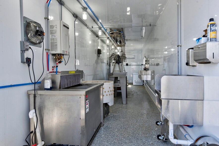 More Photos Of 2245 Head Ln, Helena Hotel For Sale