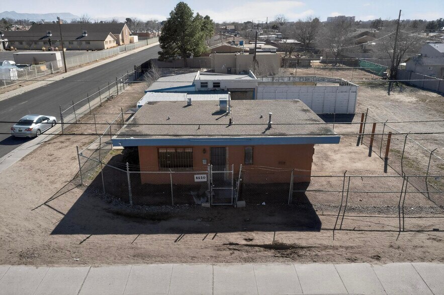 More Photos Of 6510 Zuni Rd SE, Albuquerque Land For Sale