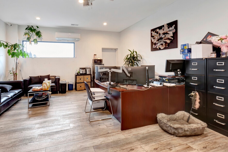 More Photos Of 1731 S Cactus Ave, Rialto Auto Dealership For Sale