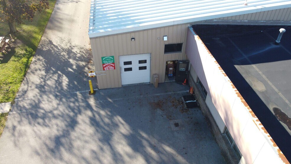 More Photos Of 7765 Lakeport Rd, Chittenango Warehouse For Lease