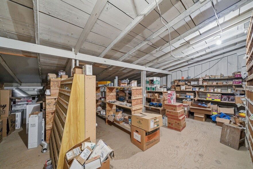 More Photos Of , Valparaiso Unknown For Sale