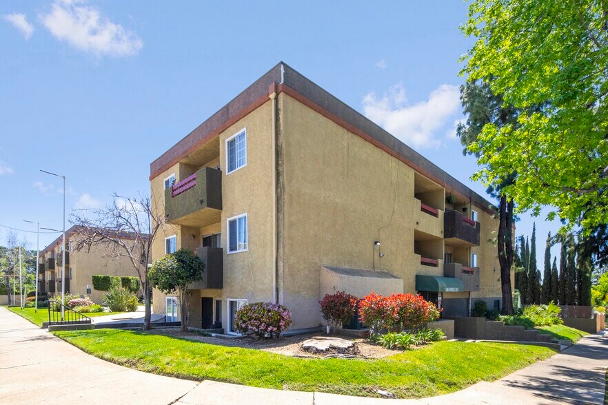 More Photos Of 13266 Foothill Blvd, Sylmar Apartments For Sale