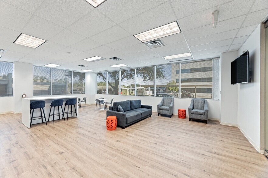 More Photos Of 2745 Dallas Pky, Plano Office For Lease