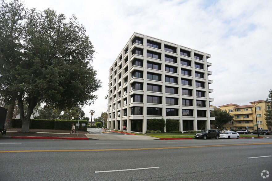 Primary Photo Of 500 E Olive Ave, Burbank Medical For Lease
