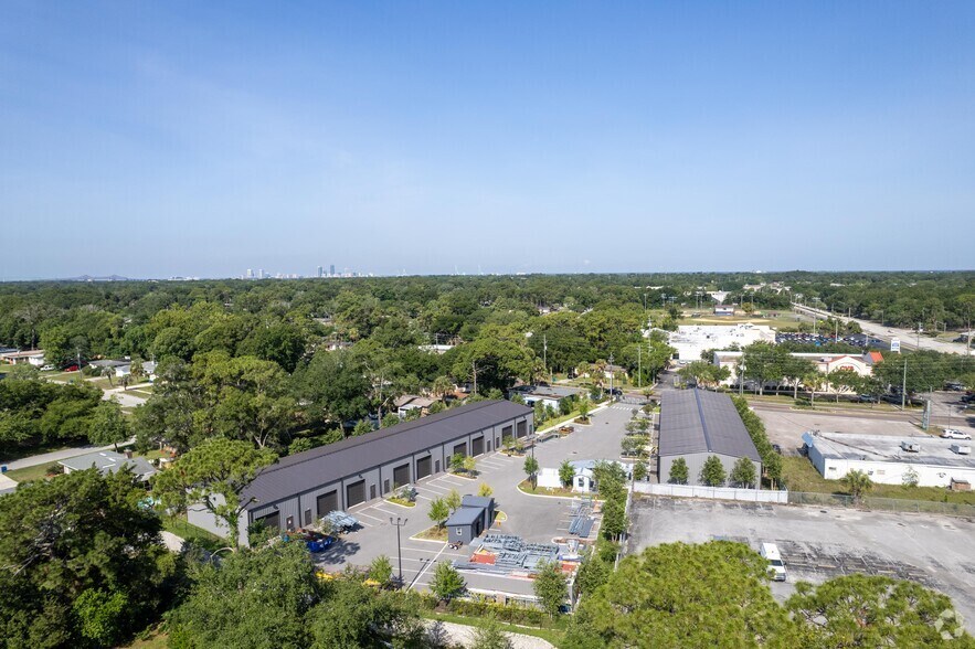 More Photos Of 3625 Rogero Rd, Jacksonville Warehouse For Lease