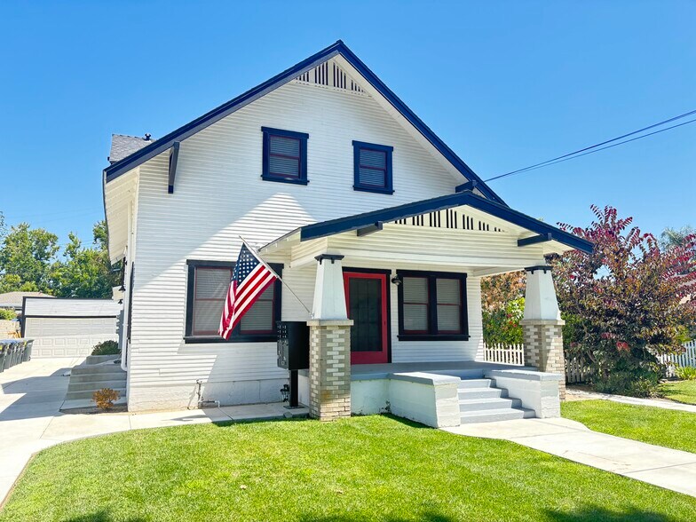 Primary Photo Of 183 N Waverly St, Orange Apartments For Sale