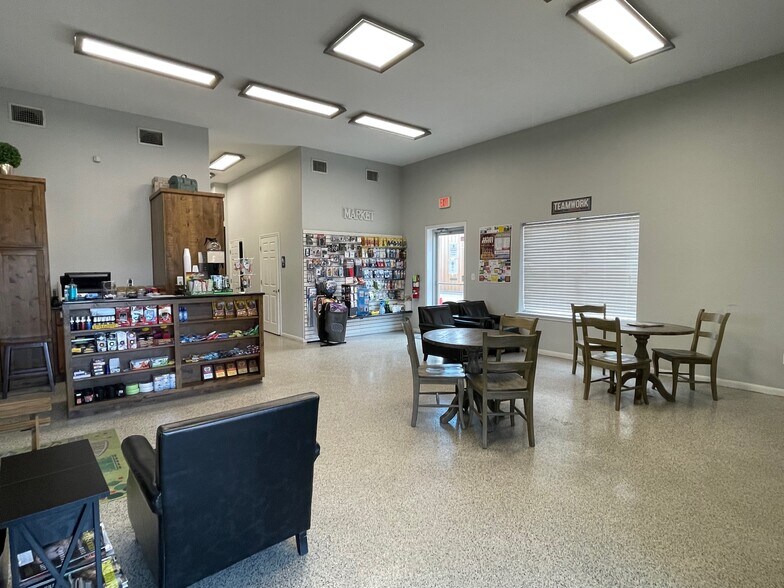 More Photos Of 2605 281, Marble Falls Carwash For Sale