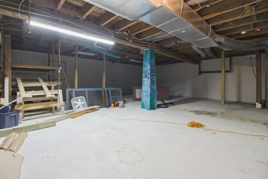 More Photos Of 437 William Ave, Davis Storefront Retail Residential For Sale