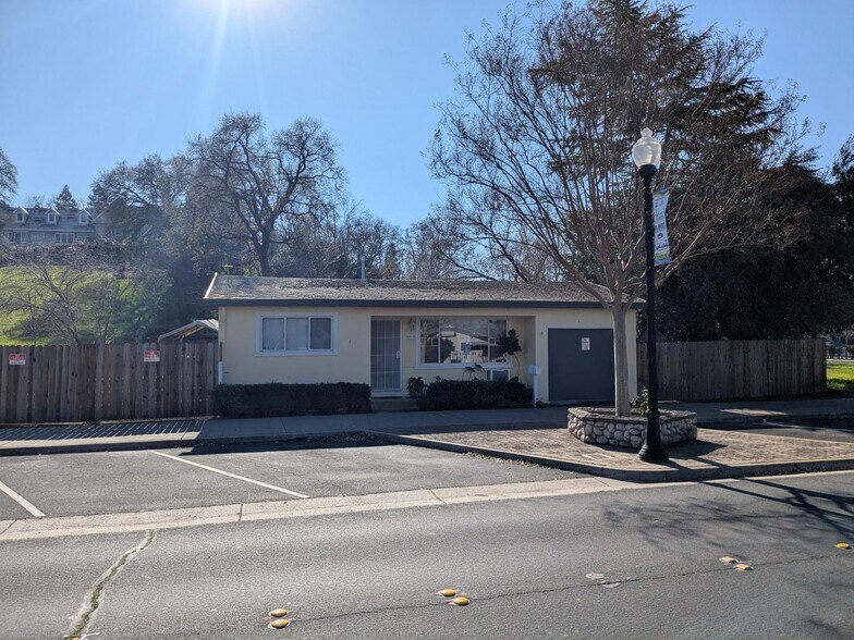 More Photos Of 6070 Center St, Clayton Land For Sale
