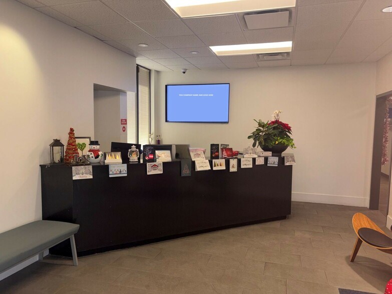 More Photos Of 2126 Defoors Ferry Rd NW, Atlanta Office For Sale