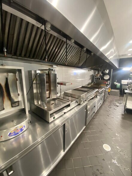 More Photos Of 897 Ringwood Ave, Haskell Restaurant For Sale