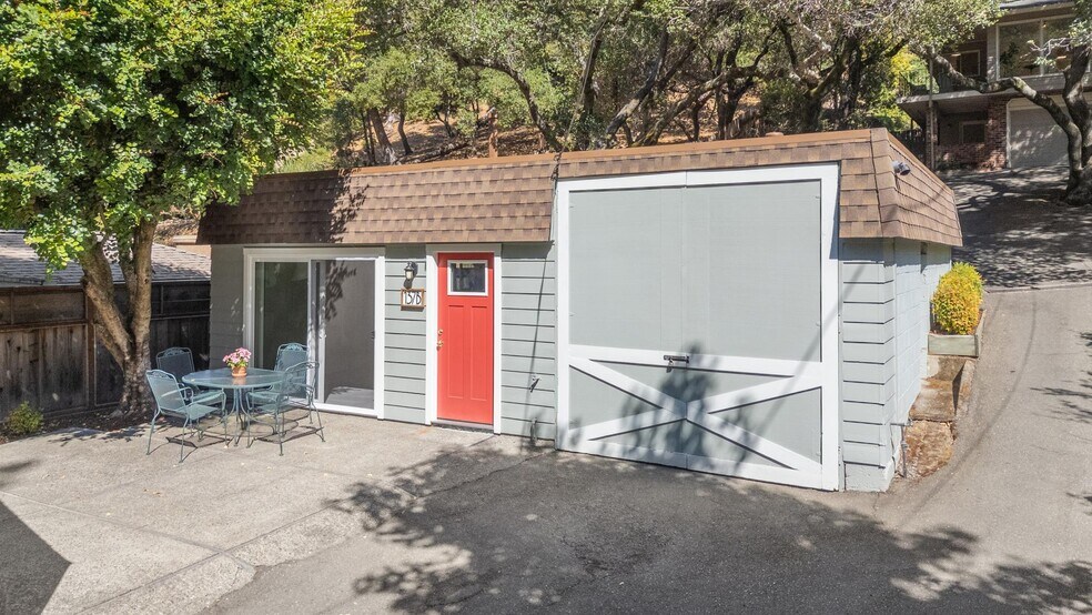 More Photos Of 135 Spring Grove Ave, San Rafael Multifamily For Sale