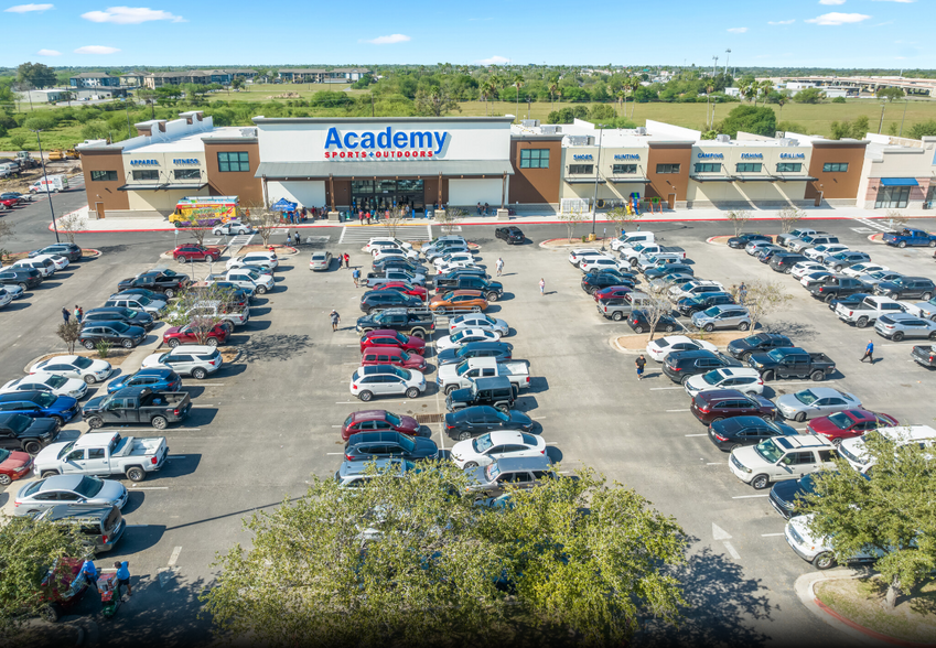 Primary Photo Of 2713-2821 Highway 83, Harlingen Unknown For Lease