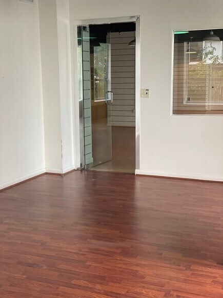 More Photos Of 168 SE 1st St, Miami Loft Creative Space For Sale