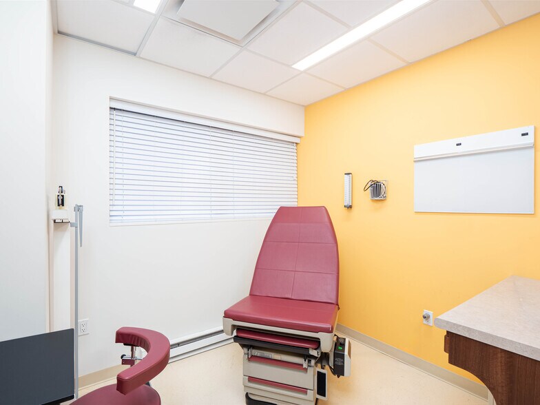 More Photos Of 360 E 72nd St, New York Apartments For Sale