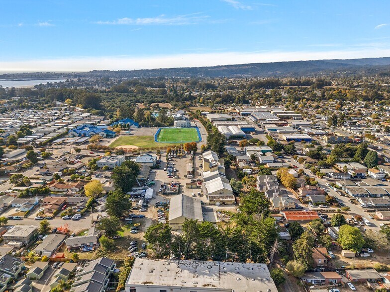 More Photos Of 980 17th Ave, Santa Cruz Warehouse For Sale