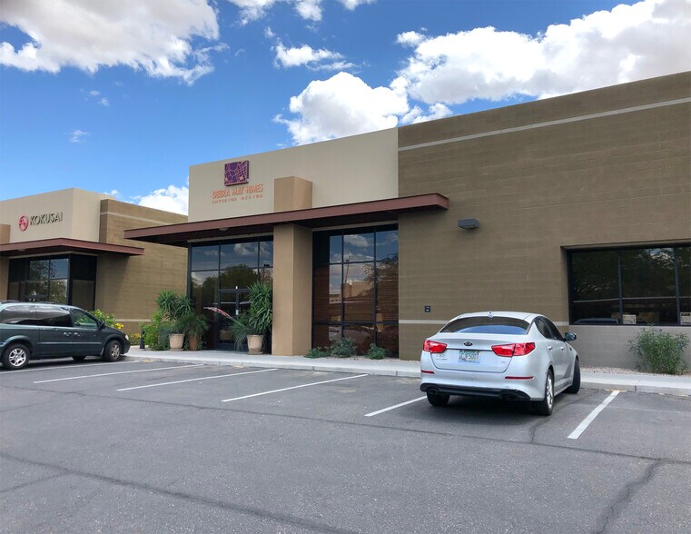 More Photos Of 80 N McClintock Dr, Chandler Medical For Sale