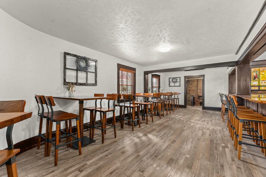 More Photos Of 908 Market St, Beaver Religious Facility For Sale