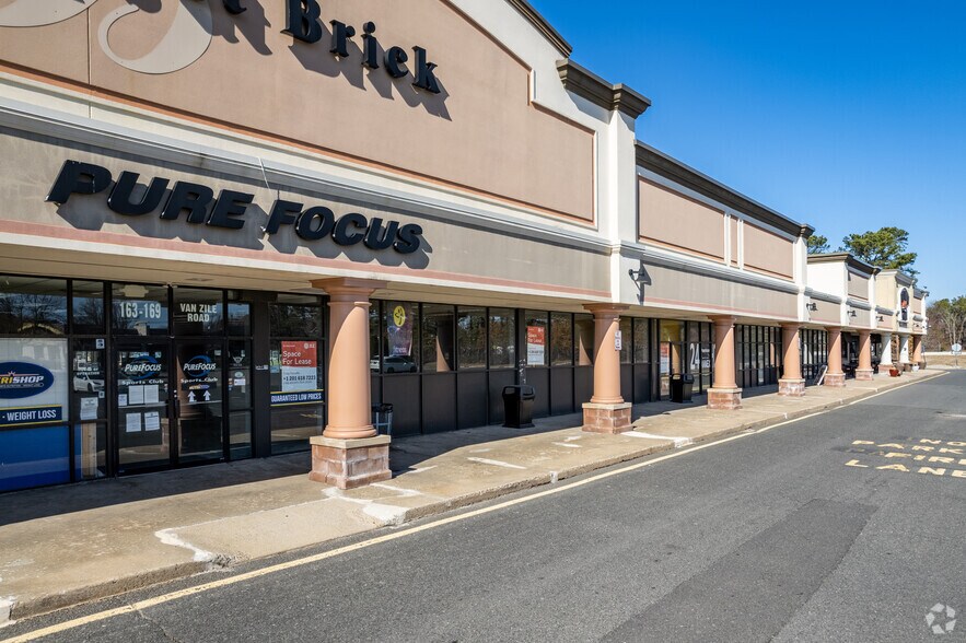 More Photos Of 137-179 Van Zile Rd, Brick Unknown For Lease
