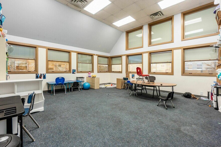 More Photos Of , Columbus Office For Sale