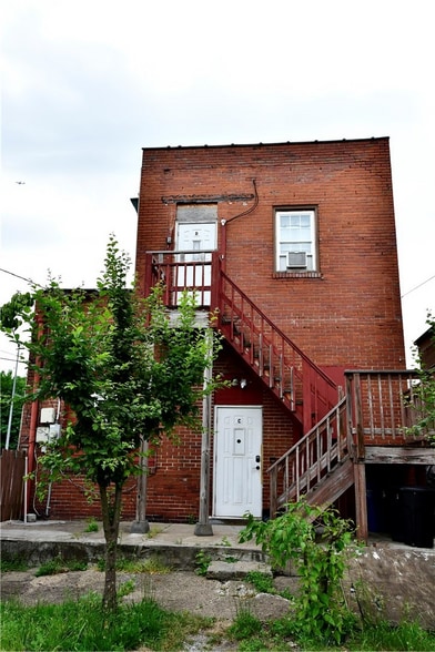 More Photos Of 3347 W Carson St, Pittsburgh Apartments For Sale