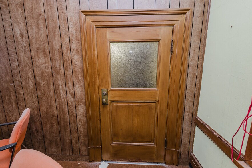 More Photos Of 920 Millington St, Winfield Storefront Retail Office For Sale