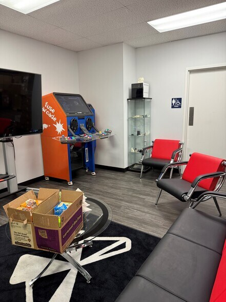 More Photos Of 6020 Benore Rd, Toledo Manufacturing For Sale